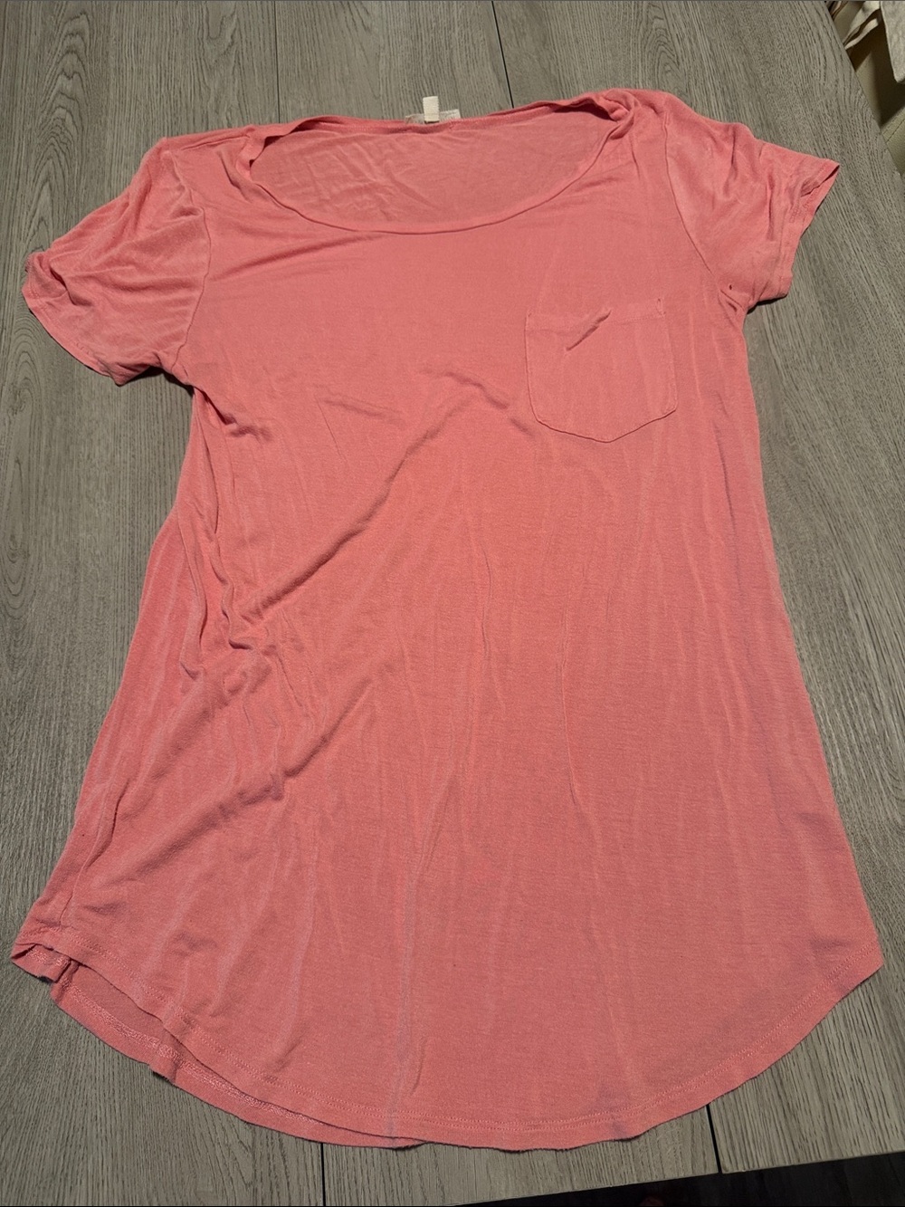 Zenana Outfitters Coral Scoop Neck Short Sleeve Tee with Pocket